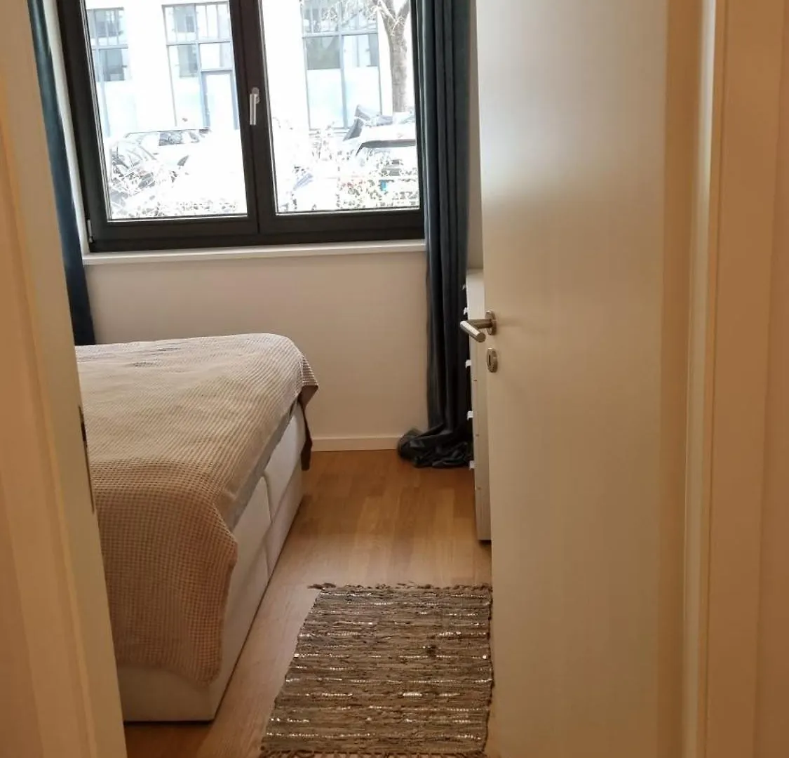 Apartment Luxi Luxurioeses Appartement Mit Terrasse Und Garten Mitten In Berlin